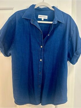 Aritzia Denim Forum Womens Indigo Button-Down Shirt